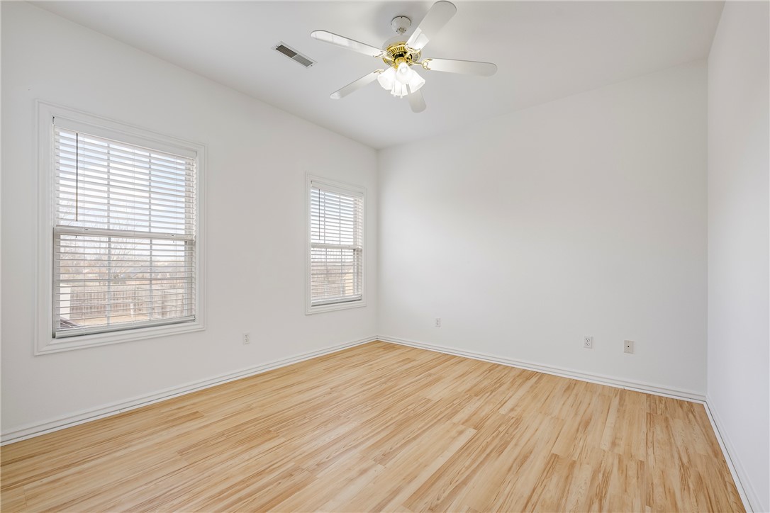 Ridgecrest Meadows Ph 1 Rogers - Residential