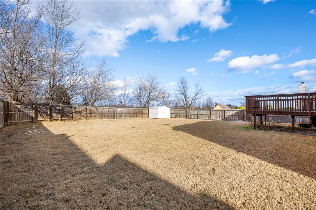 Ridgecrest Meadows Ph 1 Rogers - Residential