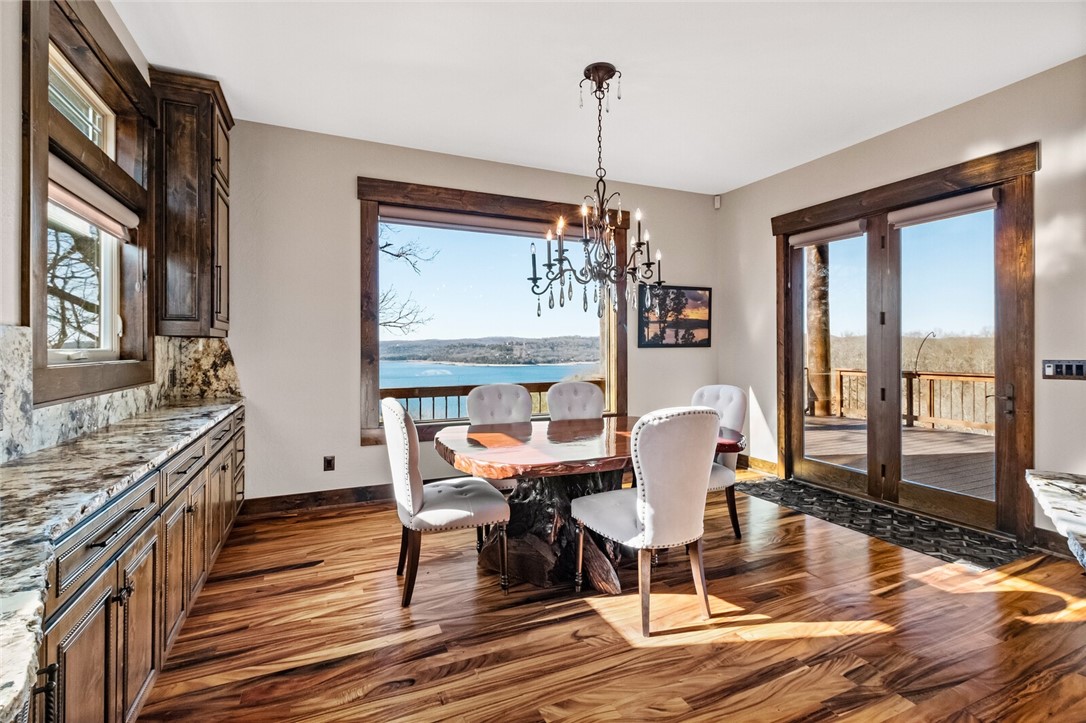 Point Mirage - Residential