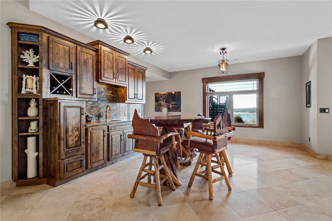 Point Mirage - Residential