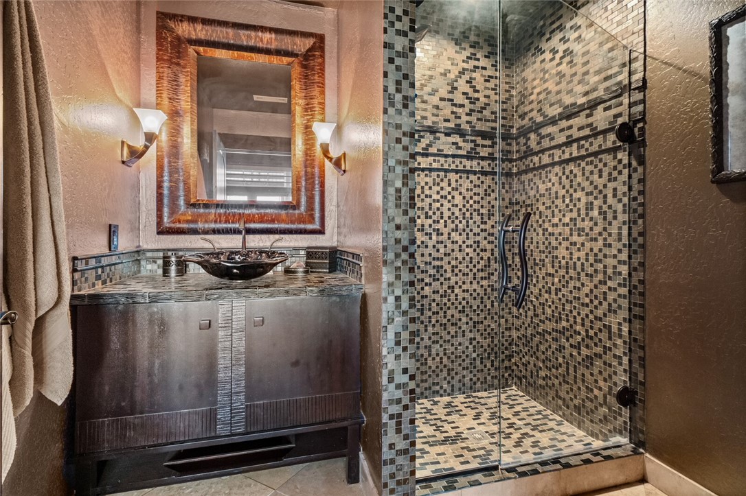 Point Mirage - Residential