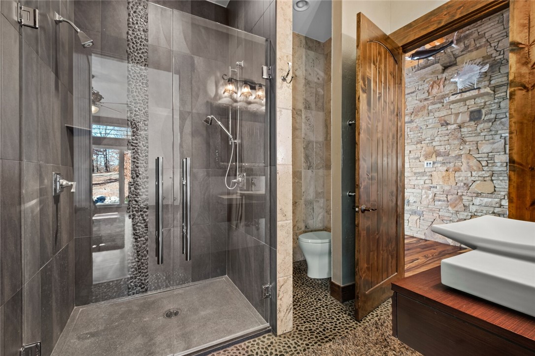 Point Mirage - Residential