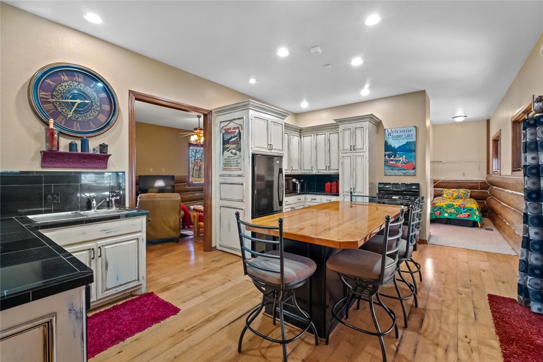 Point Mirage - Residential