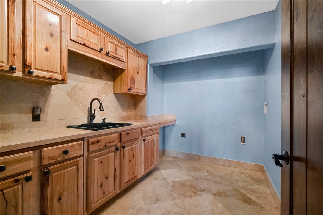 Point Mirage - Residential