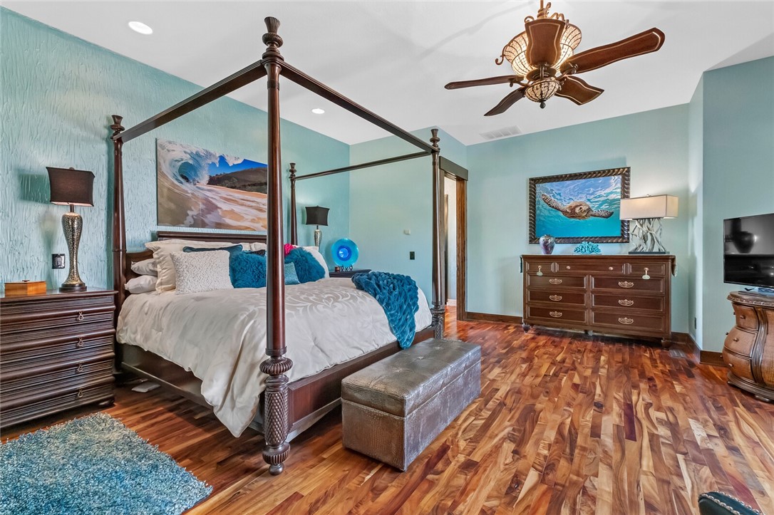 Point Mirage - Residential