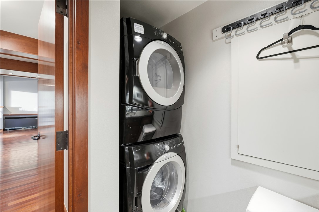 FAYETTEVILLE ORIGINAL - Residential Lease