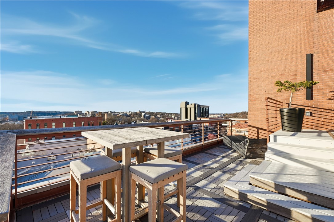 FAYETTEVILLE ORIGINAL - Residential Lease