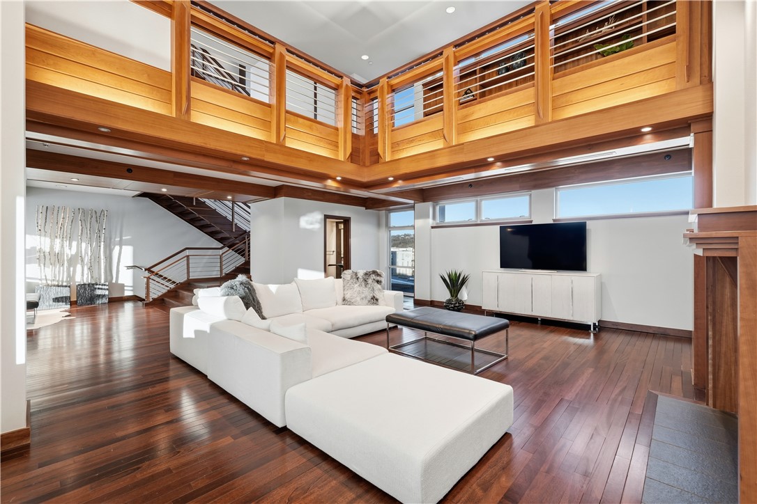 FAYETTEVILLE ORIGINAL - Residential Lease