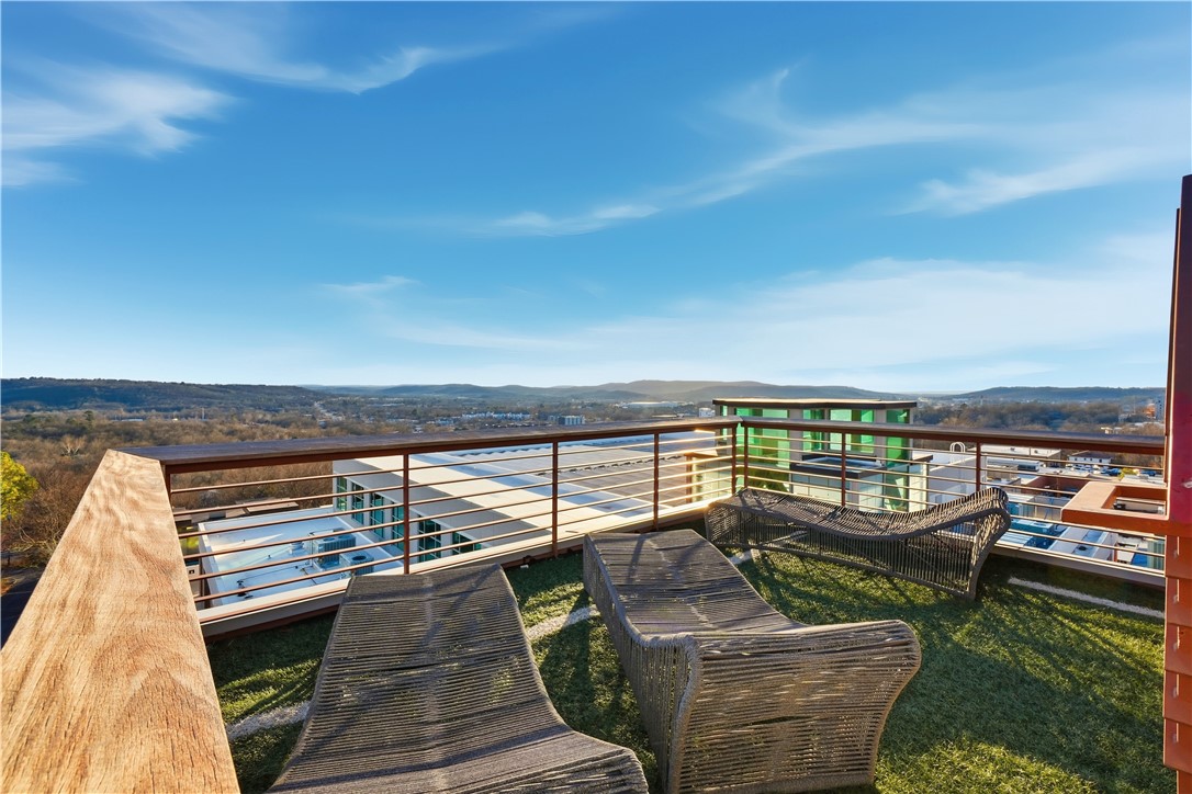 FAYETTEVILLE ORIGINAL - Residential Lease