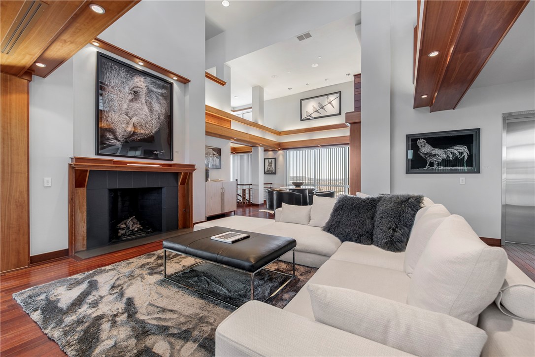 FAYETTEVILLE ORIGINAL - Residential Lease