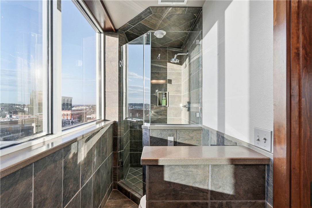 FAYETTEVILLE ORIGINAL - Residential Lease