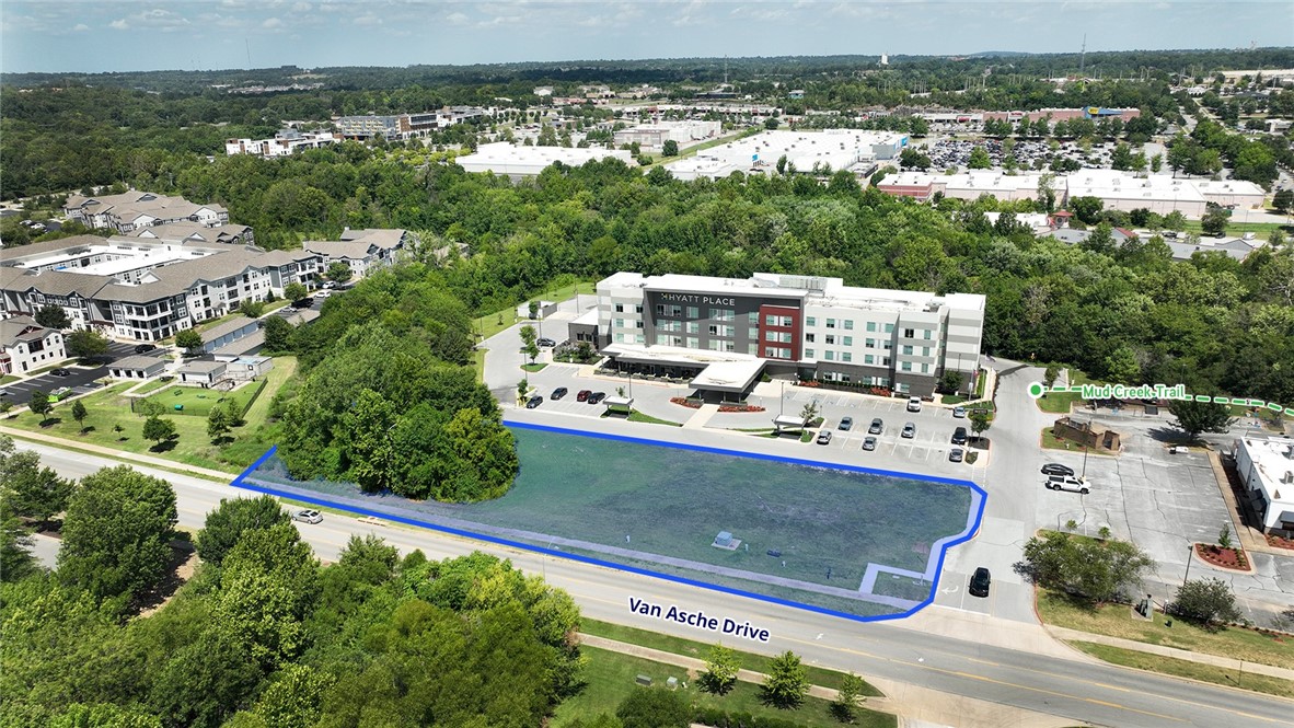 Land available for sale in desirable area of Fayetteville’s Business & Shopping District. Anchored by Hyatt Place and steps access to the Razorback Greenway trail system. The property faces Spring Creek Shopping Center and is surrounded by many other national retailers and dense residential neighborhoods including student housing to support the 27,000+ students enrolled at the University of Arkansas. Future surrounding developments include 422 apartment units, Washington Regional expansion and road improvements.