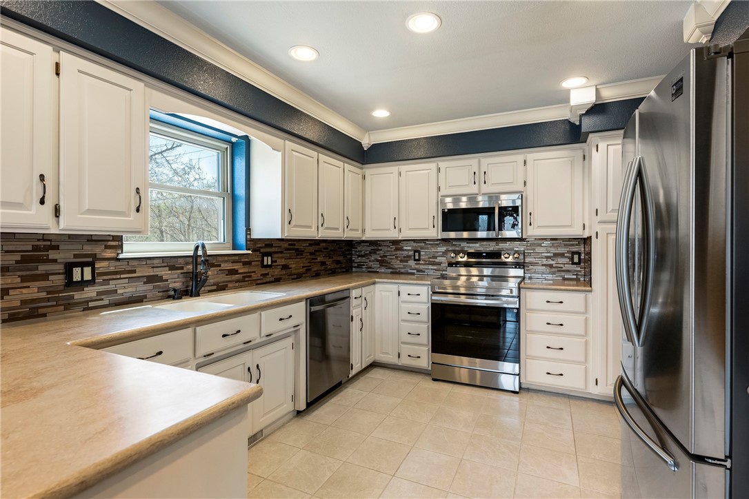 Kinloch - Residential