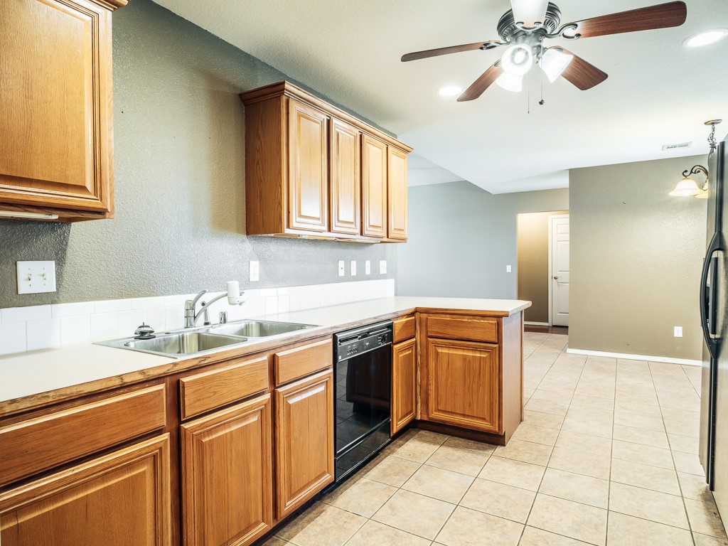 Centerpoint Sub Ph 7 Centerton - Residential Lease