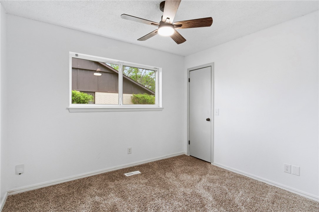 Sundown Sub Rogers - Residential