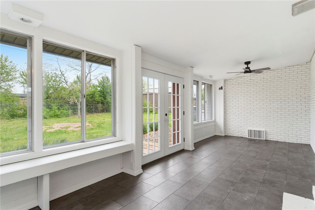 Sundown Sub Rogers - Residential