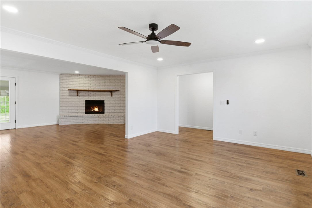 Sundown Sub Rogers - Residential