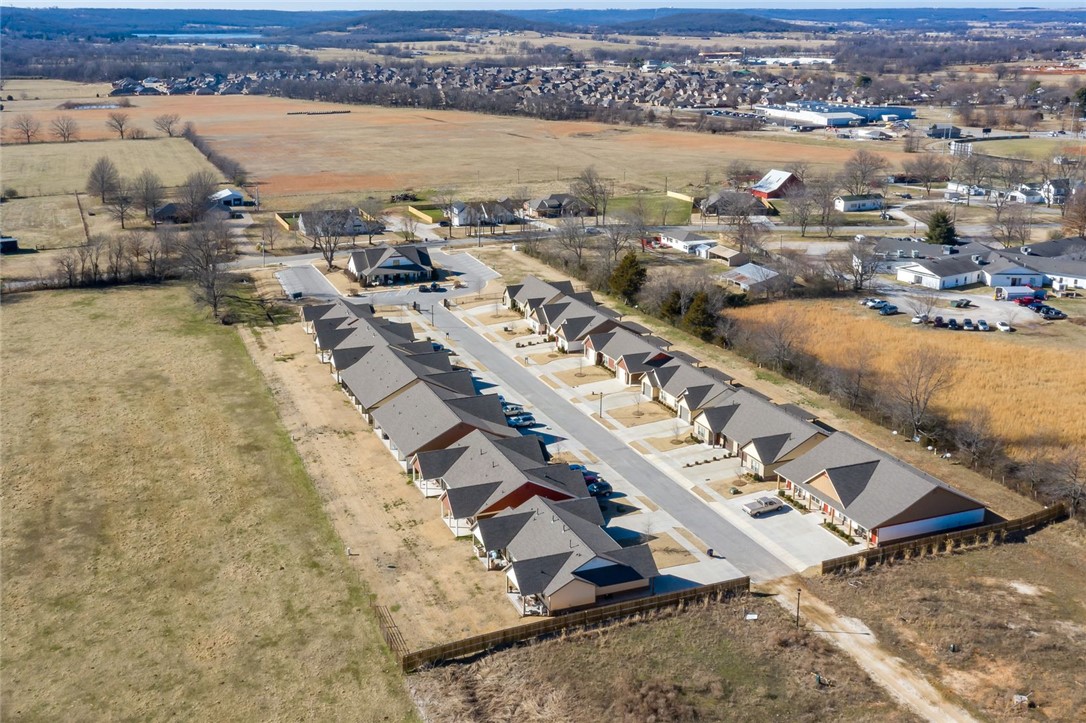 Prairie Grove Outlots - Residential Lease