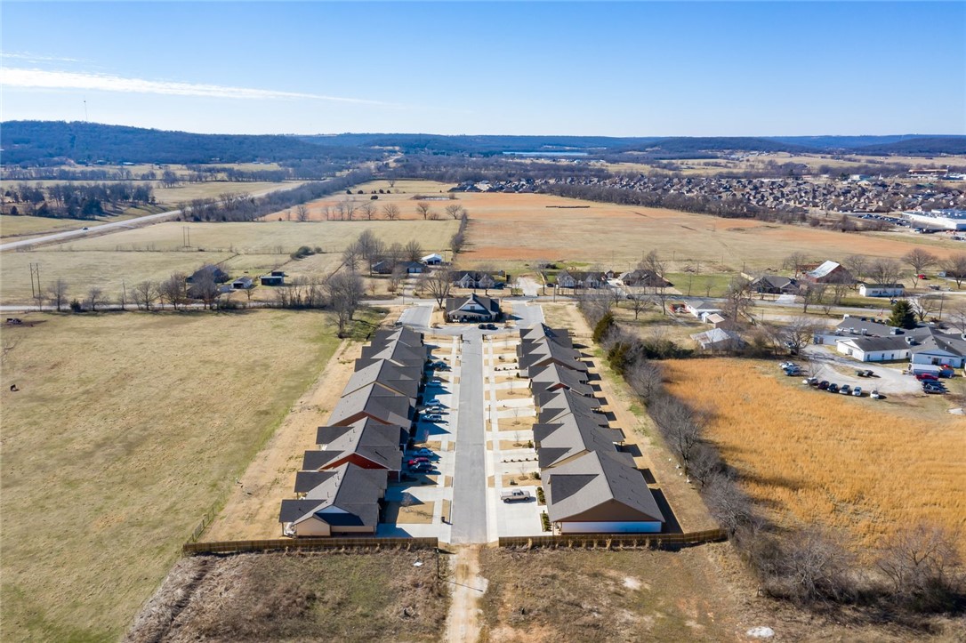 Prairie Grove Outlots - Residential Lease