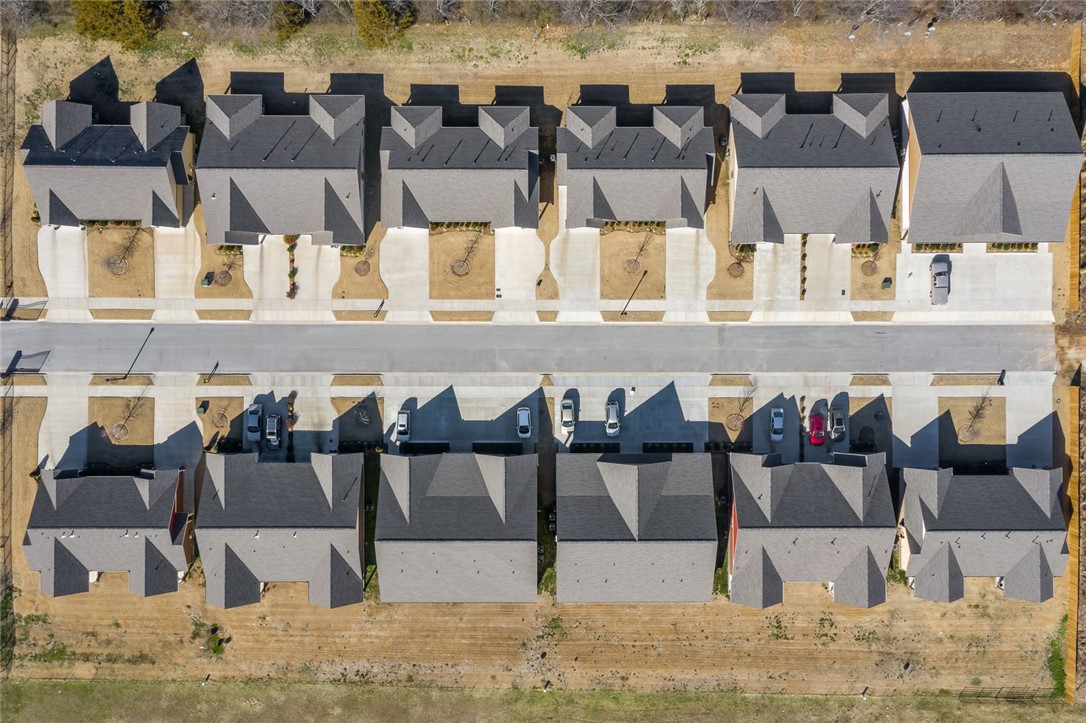 Prairie Grove Outlots - Residential Lease