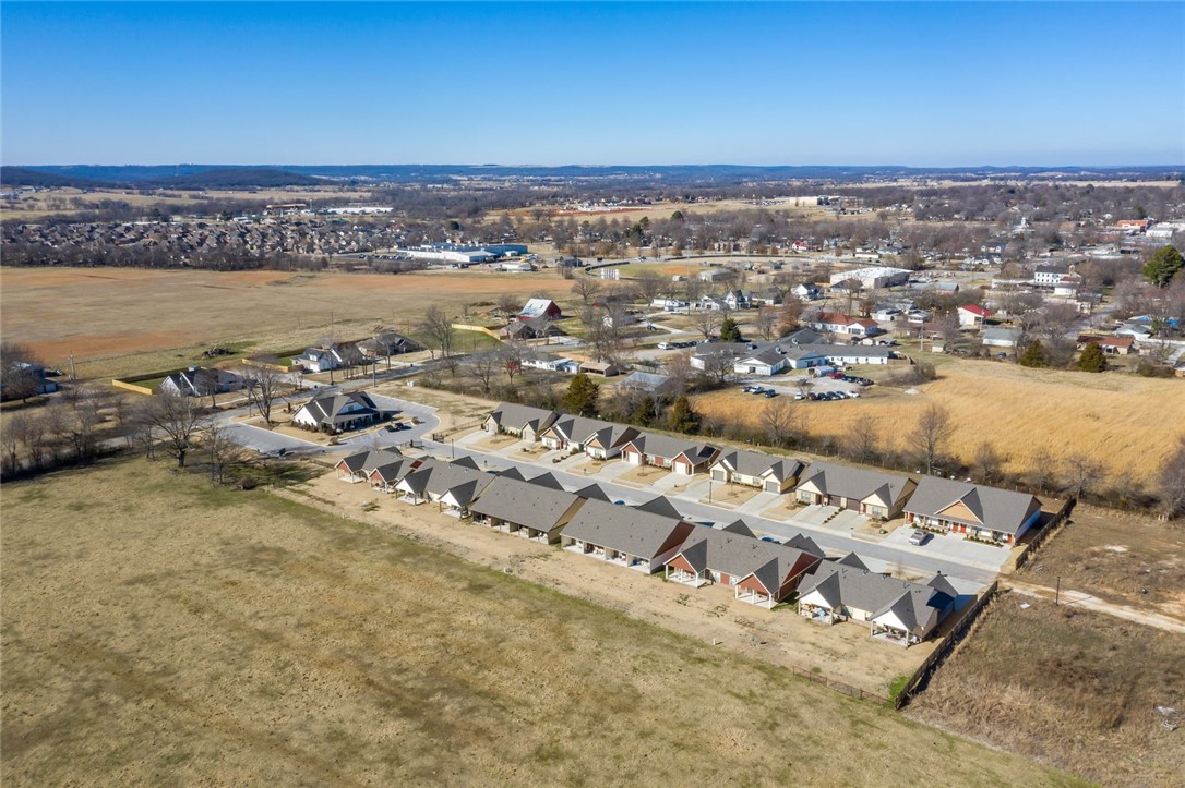 Prairie Grove Outlots - Residential Lease