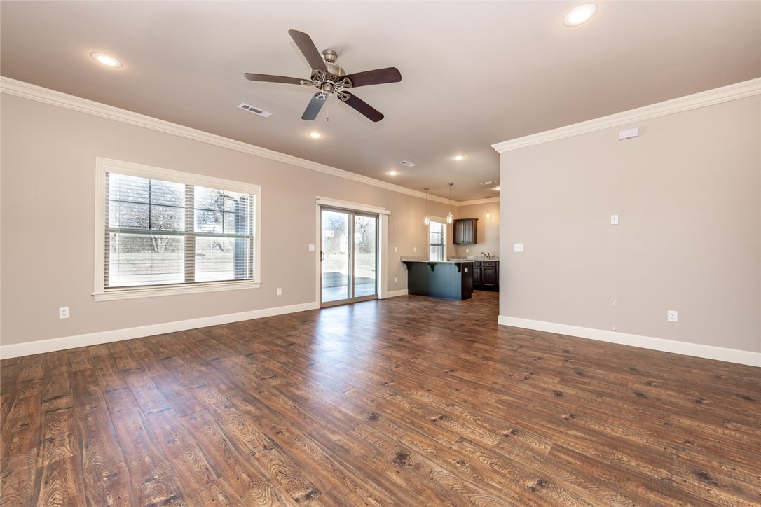Prairie Grove Outlots - Residential Lease