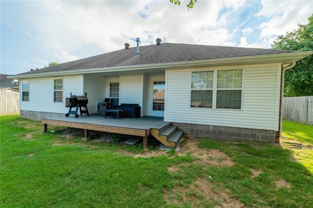 Walnut Crossing Sub - Residential Lease