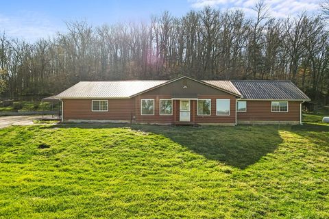 Photo of 10910 S Whitehouse Road, Fayetteville, AR 72701 (MLS # 1340576)