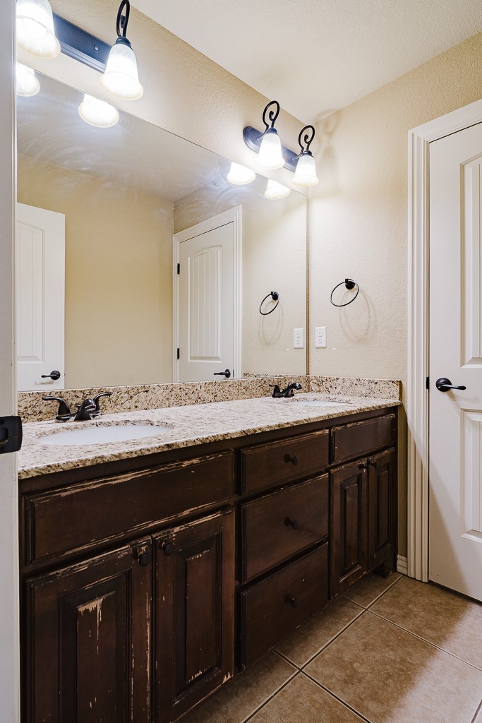 Farms Sub, The Bentonville - Residential Lease