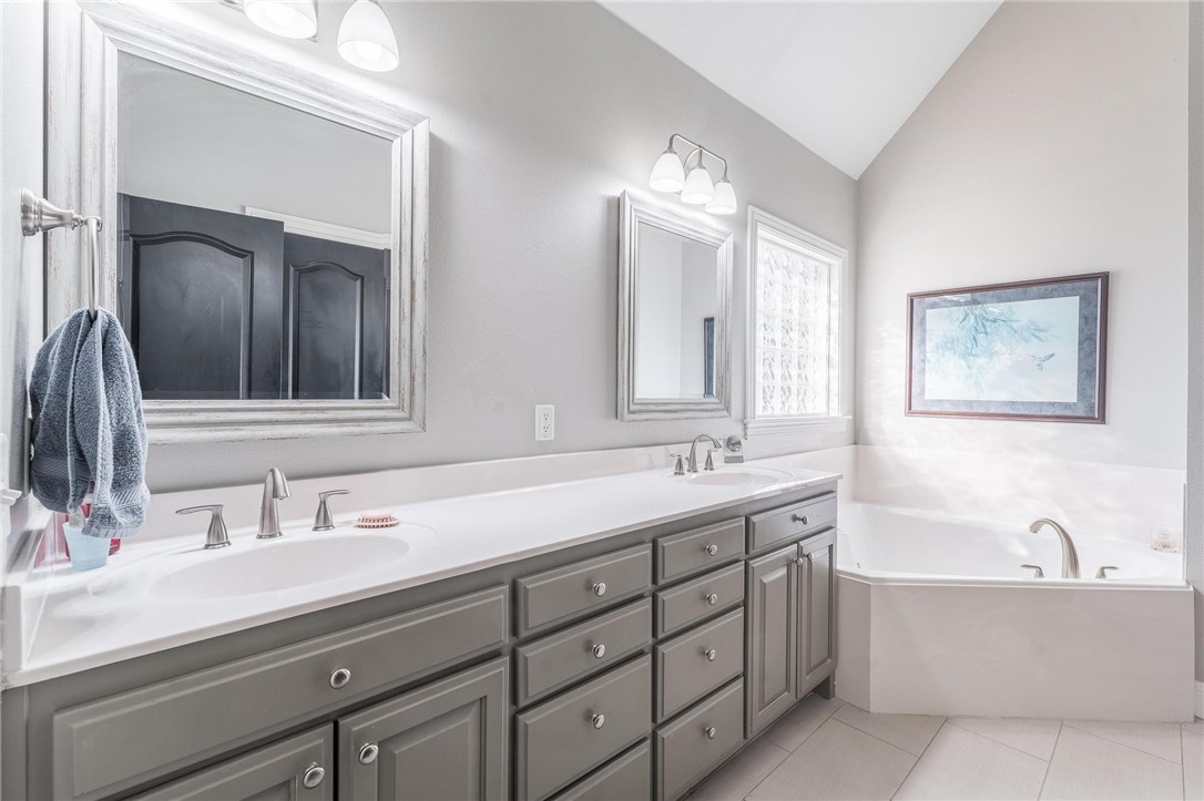 Shadow Valley - Residential