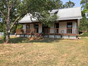 COMMERCIAL or RESIDENDIAL...you pick your preference. Historical Home has been updated and ready to move in. There is so much potential here that you don't want to miss.