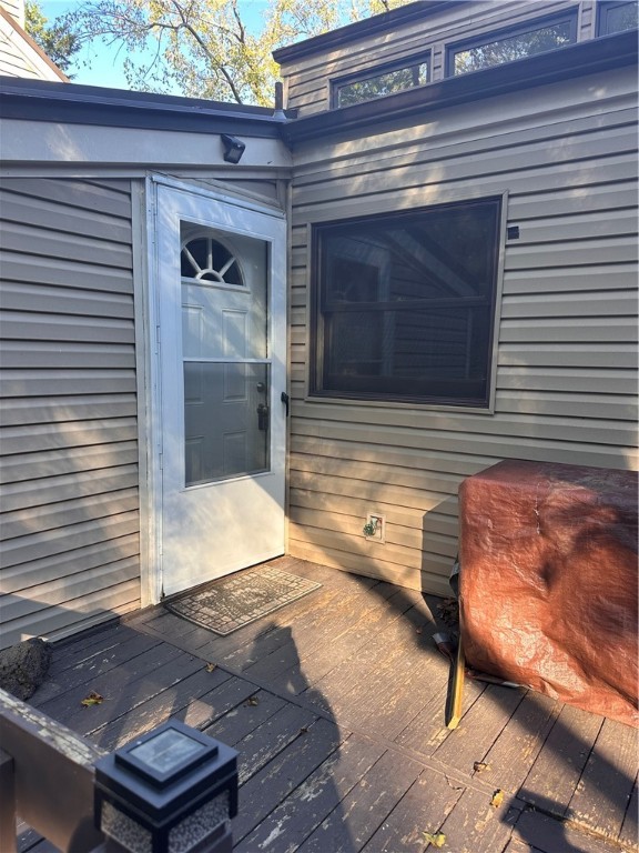 Unit 1C Holiday Island - Residential