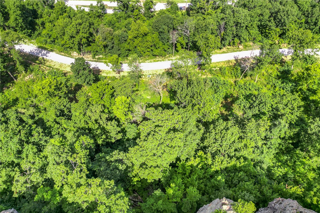 Round Mountain Estates - Land