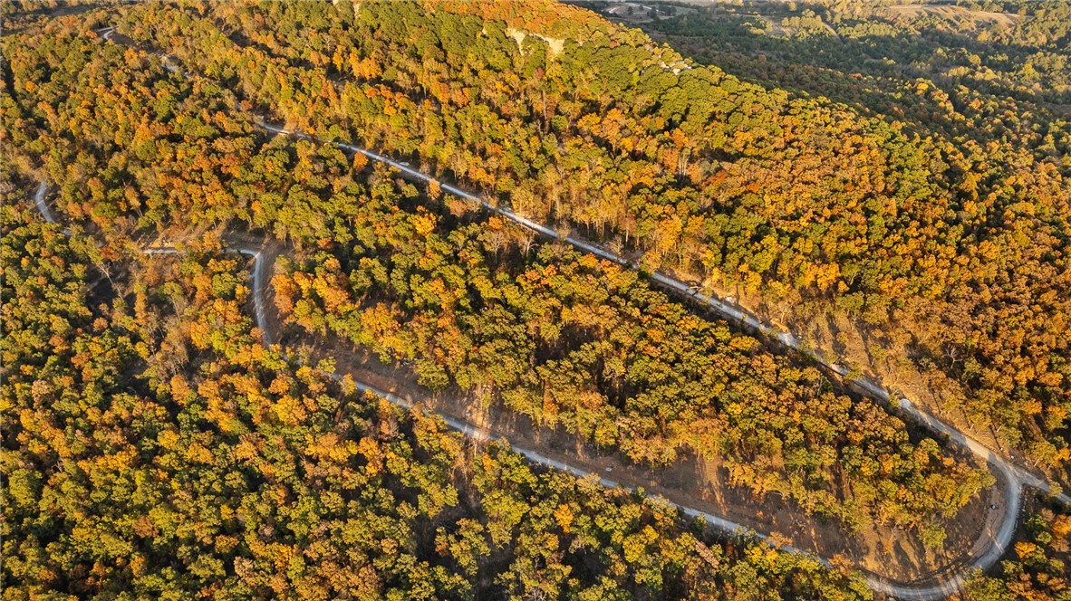 Round Mountain Estates - Land