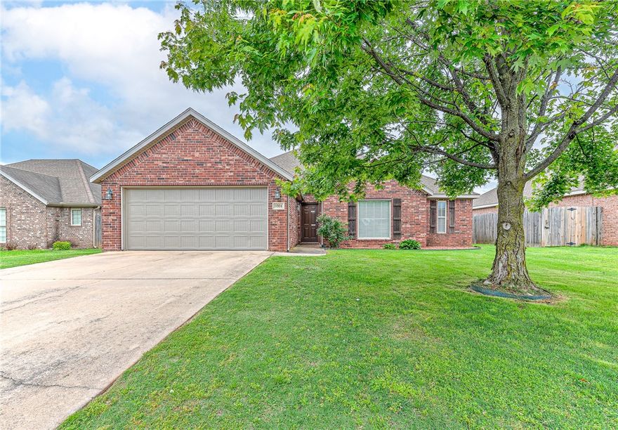 Updated 3 Bed 2 Bath one level home just minutes to everything. This home has a New Hot Water Heater,  This Floor plan features a large living room with vaulted ceiling, formal dinning and a kitchen loaded with cabinets and counter space. Out side you will find a wood privacy fenced back yard and a covered back patio.  The master suite is oversized and features a large walk in closet, shower with separate whirlpool tub.