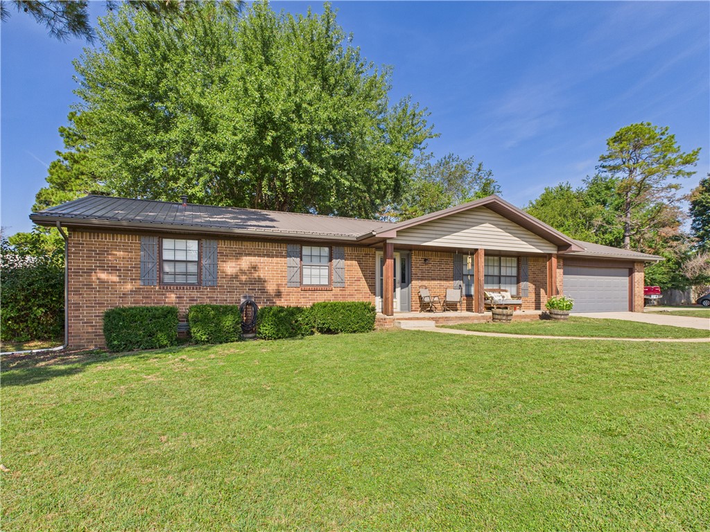Charming Home in a Serene Neighborhood! Situated in a peaceful in-town neighborhood, this delightful 3-bedroom, 2-bathroom home at 300 Lark Ln in Harrison, AR, offers a perfect blend of comfort and convenience. With a spacious 2,254 square feet of living space on a generous 0.3-acre lot, this property is ideal for families or those looking for extra room to breathe. Enjoy the tranquility of small-town living while being just 30 minutes away from the vibrant attractions of Branson, MO, and the stunning natural beauty of the Buffalo River. Residents benefit from access to multiple excellent local school systems and top-notch healthcare providers, making this an ideal place to call home. With its inviting atmosphere and prime location, this property is a must-see for anyone seeking a harmonious lifestyle in Harrison!