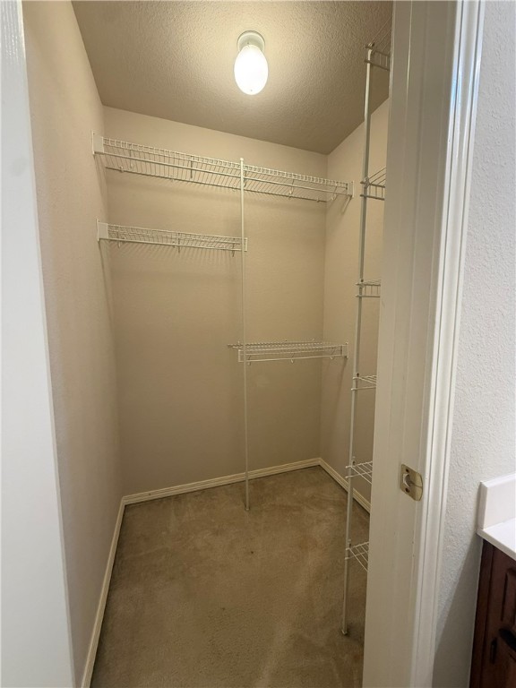 Riverwalk - Residential Lease