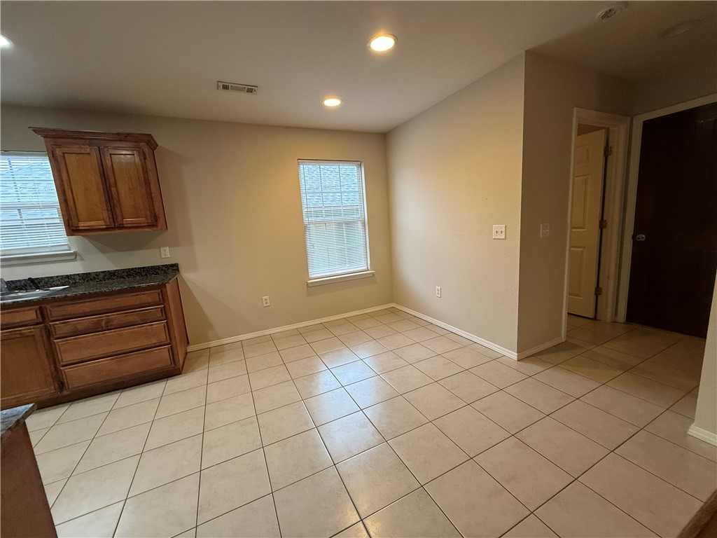 Riverwalk - Residential Lease