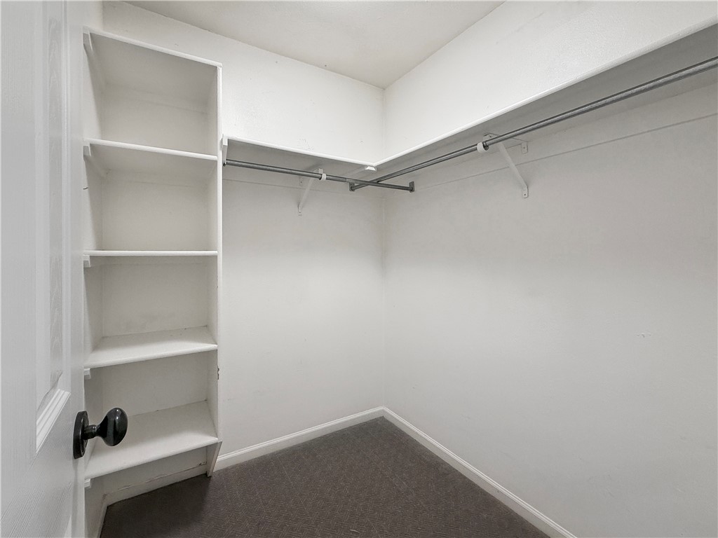 Pinnacle Town Homes Rogers - Residential Lease