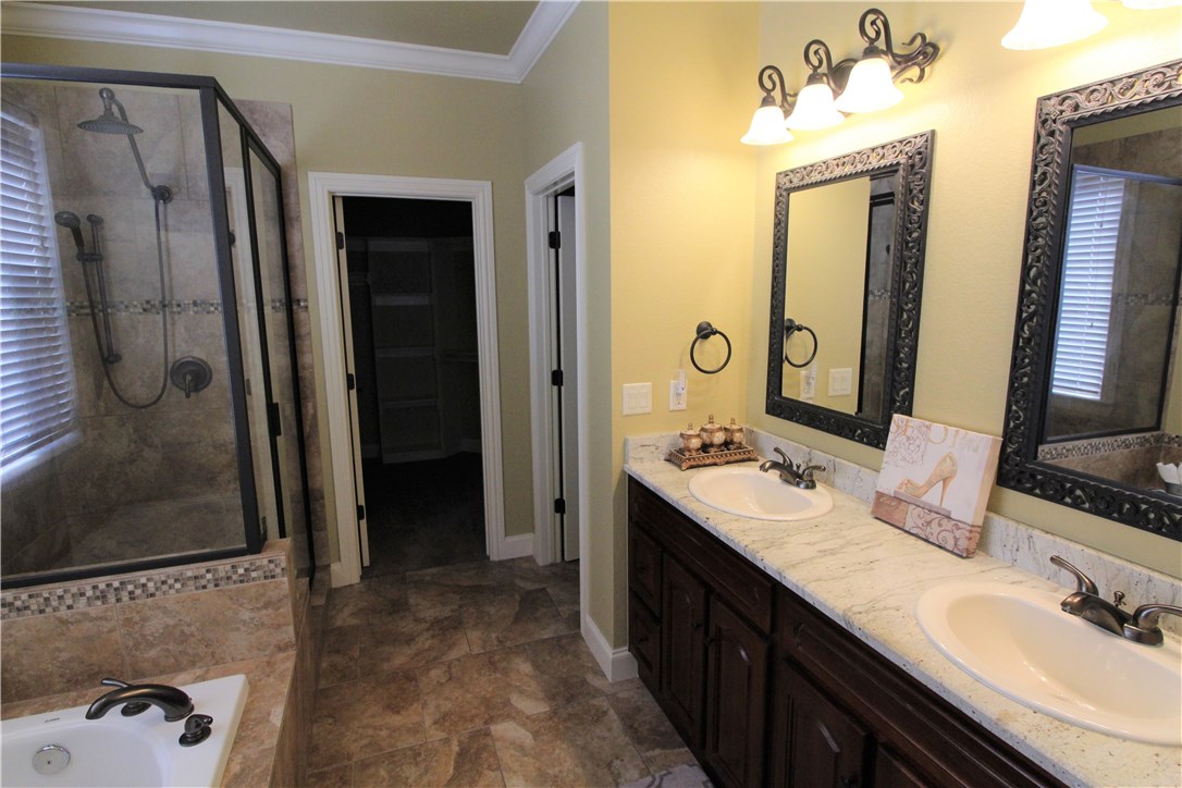 Lexington Sub Rogers - Residential