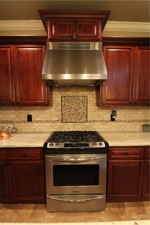 Lexington Sub Rogers - Residential