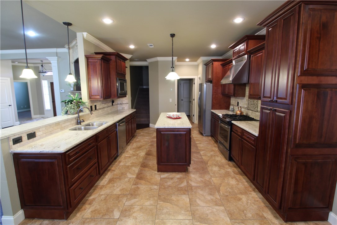 Lexington Sub Rogers - Residential