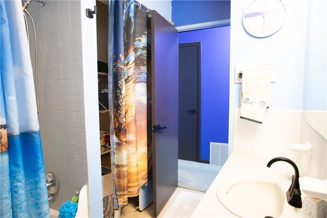 Shelton - Residential