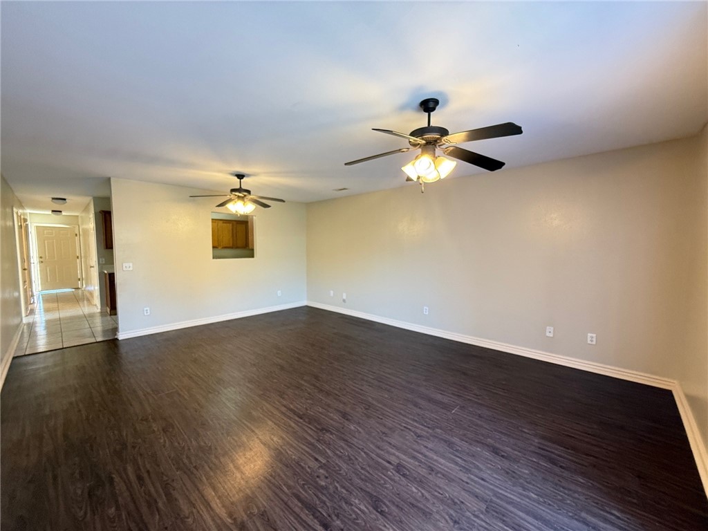 GRAYSTONE SUB-CENTERTON - Residential Lease