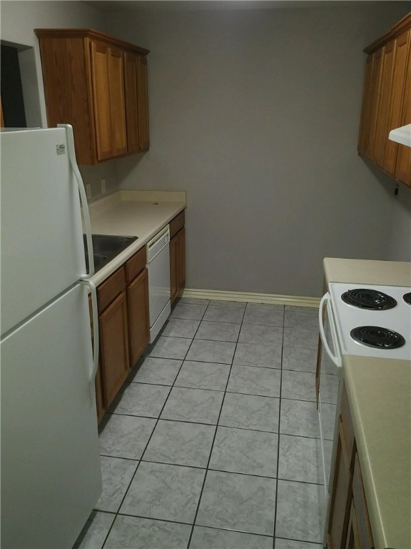 GRAYSTONE SUB-CENTERTON - Residential Lease