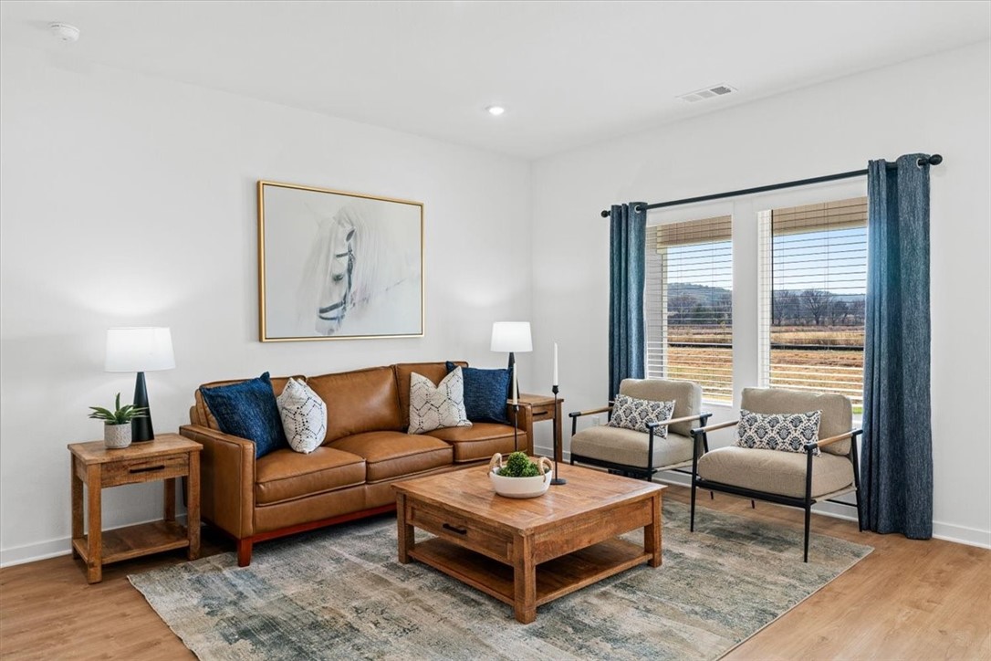 Selah Meadows - Residential