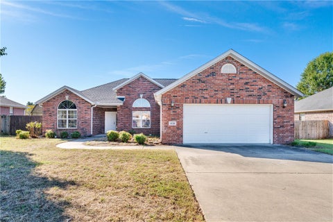 Photo of 4719 W Trail Dust Street, Fayetteville, AR 72704 (MLS # 1365972)
