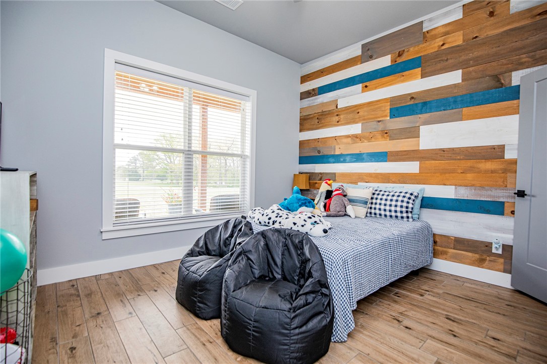 25-20-32-RURAL - Residential