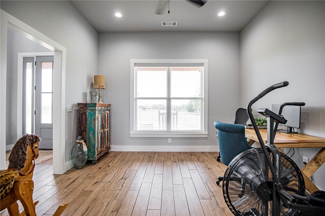 25-20-32-RURAL - Residential