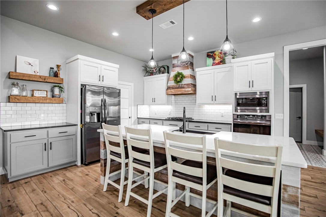 25-20-32-RURAL - Residential